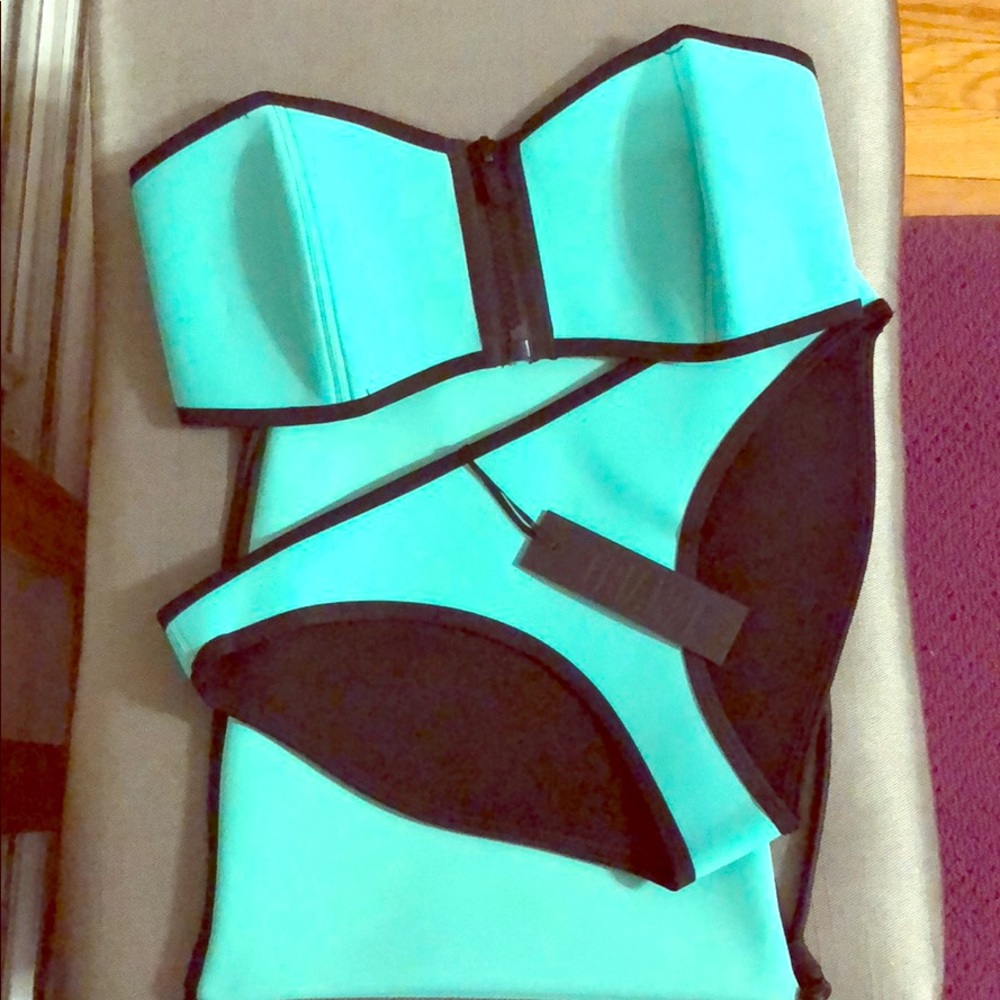 NWT Triangl Swimwear Bikini